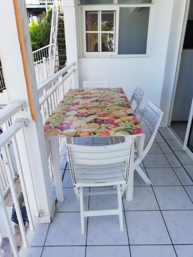 Villa Kazaluce - Appartement 2 Chambres Le Moule Luaran gambar